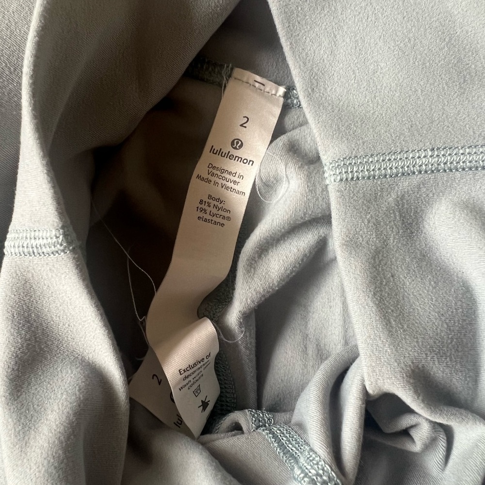 NWT lululemon chambray align pants leggings 25’ size 2 - Picture 3 of 9